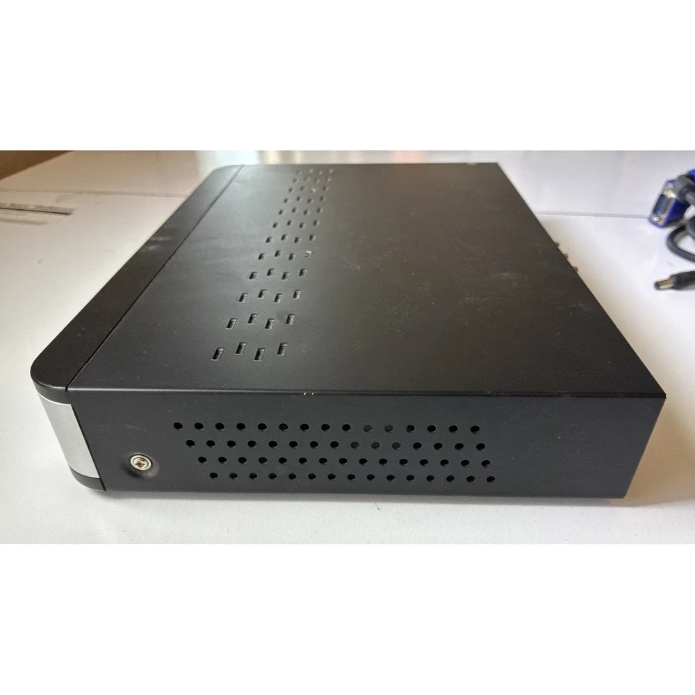 Zmodo 4-Channel Digital Video Recorder Model: D9104BH Used (AA)